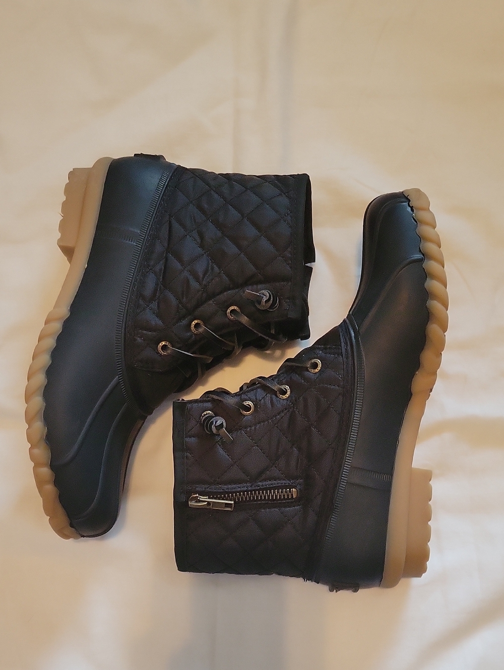 Nautica Quilted Lace-Up Ankle Boots with Gum Sole - Black